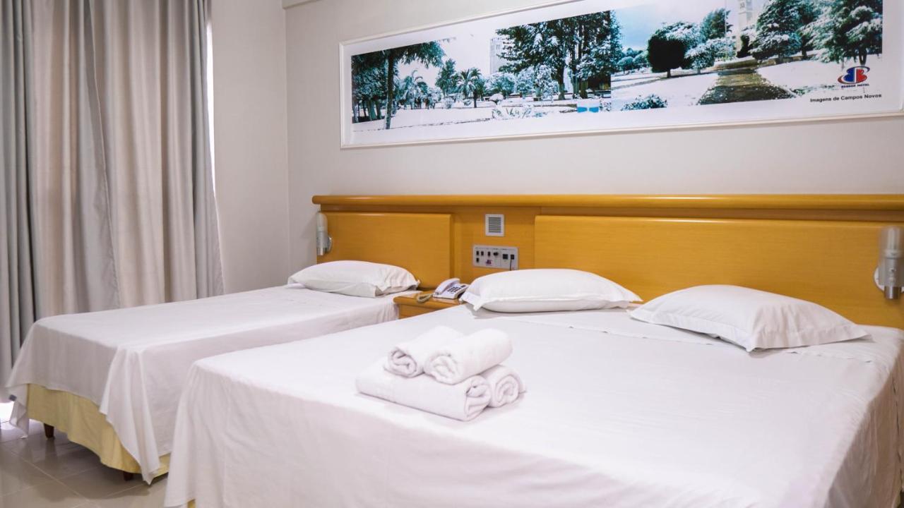 Bebber Hotel Кампос Новос Екстериор снимка