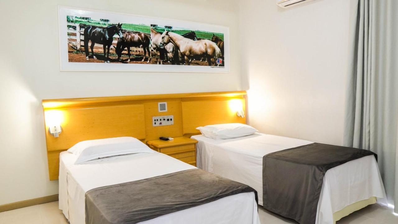 Bebber Hotel Кампос Новос Екстериор снимка